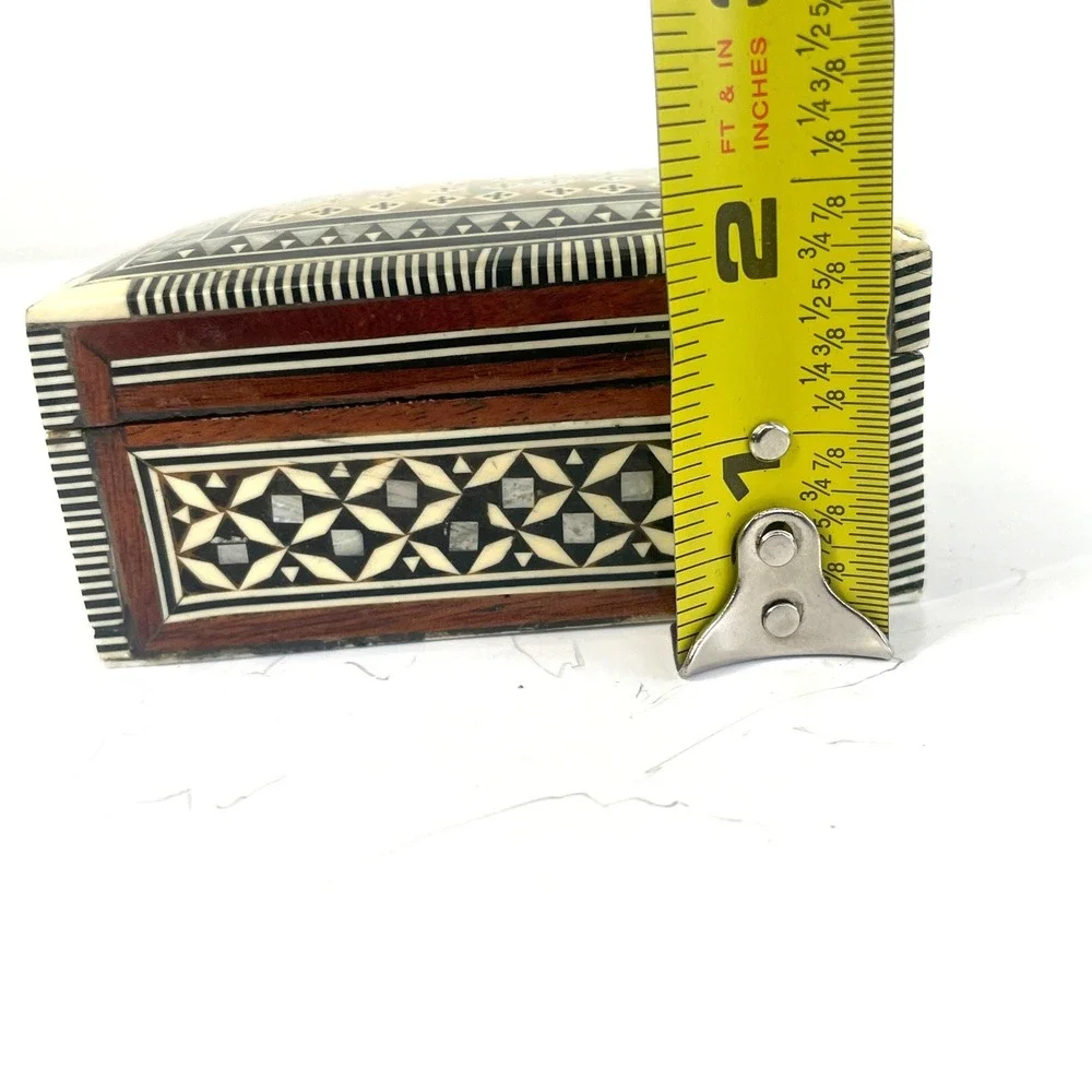 N/A handcrafted wooden